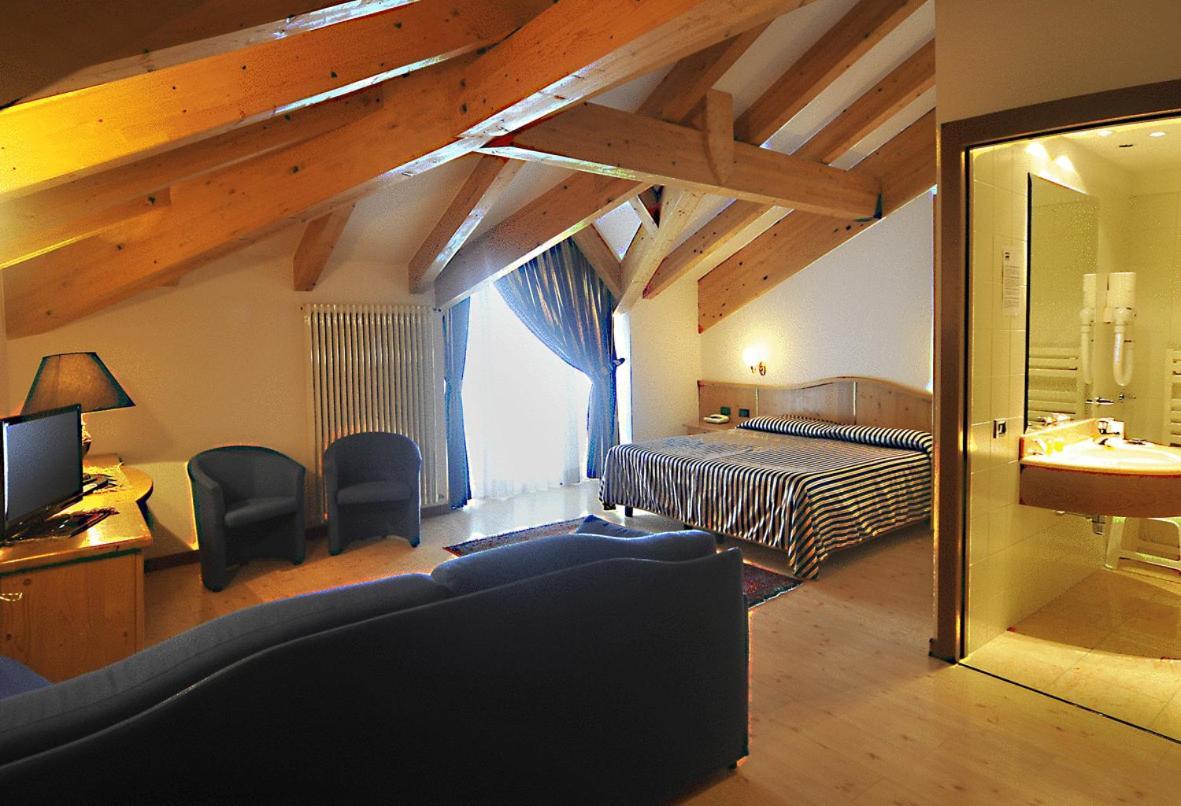 Hotel Dolomiti Vattaro Eksteriør billede