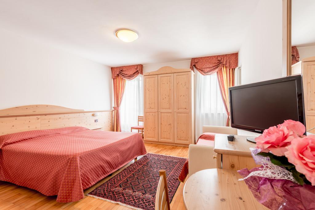 Hotel Dolomiti Vattaro Eksteriør billede