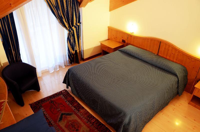 Hotel Dolomiti Vattaro Eksteriør billede