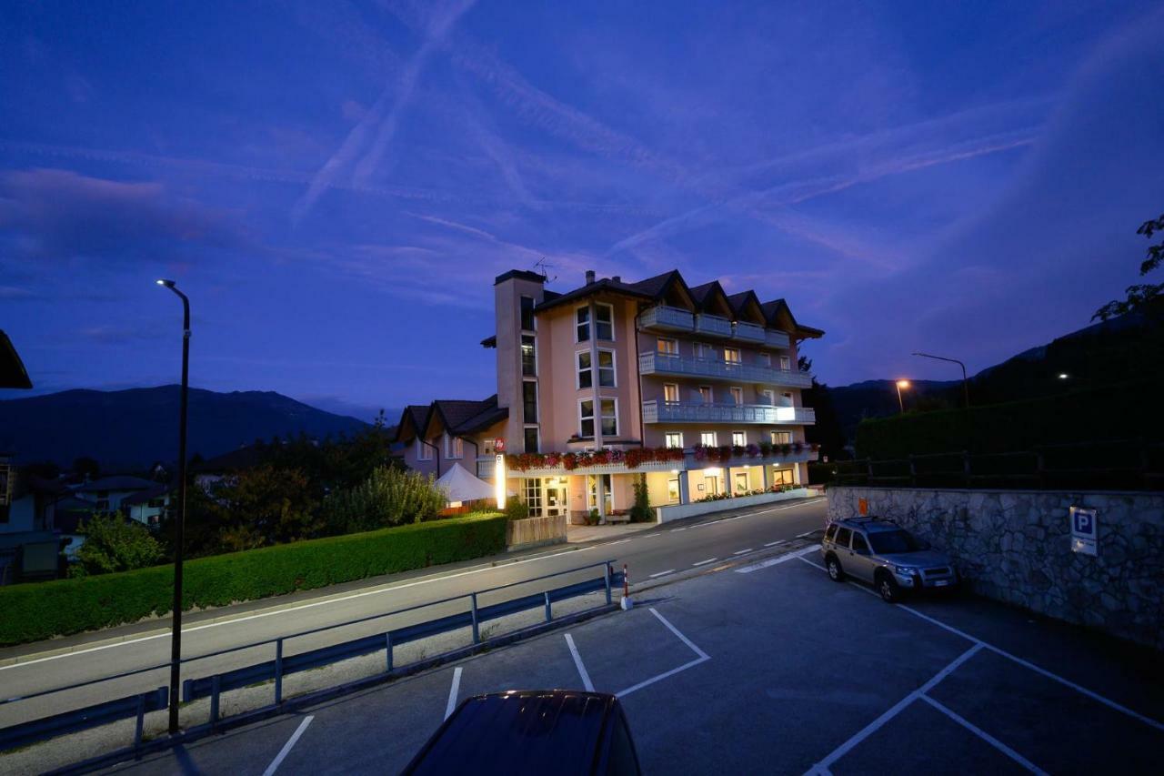 Hotel Dolomiti Vattaro Eksteriør billede